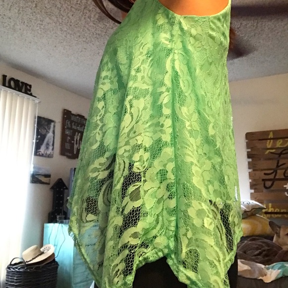 Lace top - Picture 5 of 6